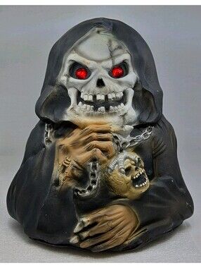 Easter Unlimited Grim Reaper Latex Foam Skull Decor 12.5” Red Eyes Halloween
